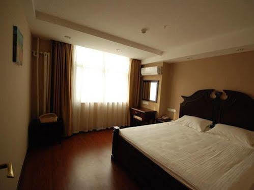 Greentree Inn Henan Luoyang Wangcheng Square Business Hotel Exterior foto